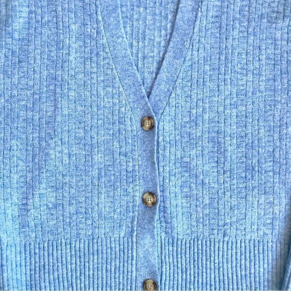 Zara Blue Weave Pattern Cropped Boxy Button Up V Neck Knit Cardigan Sweater - Picture 5 of 14
